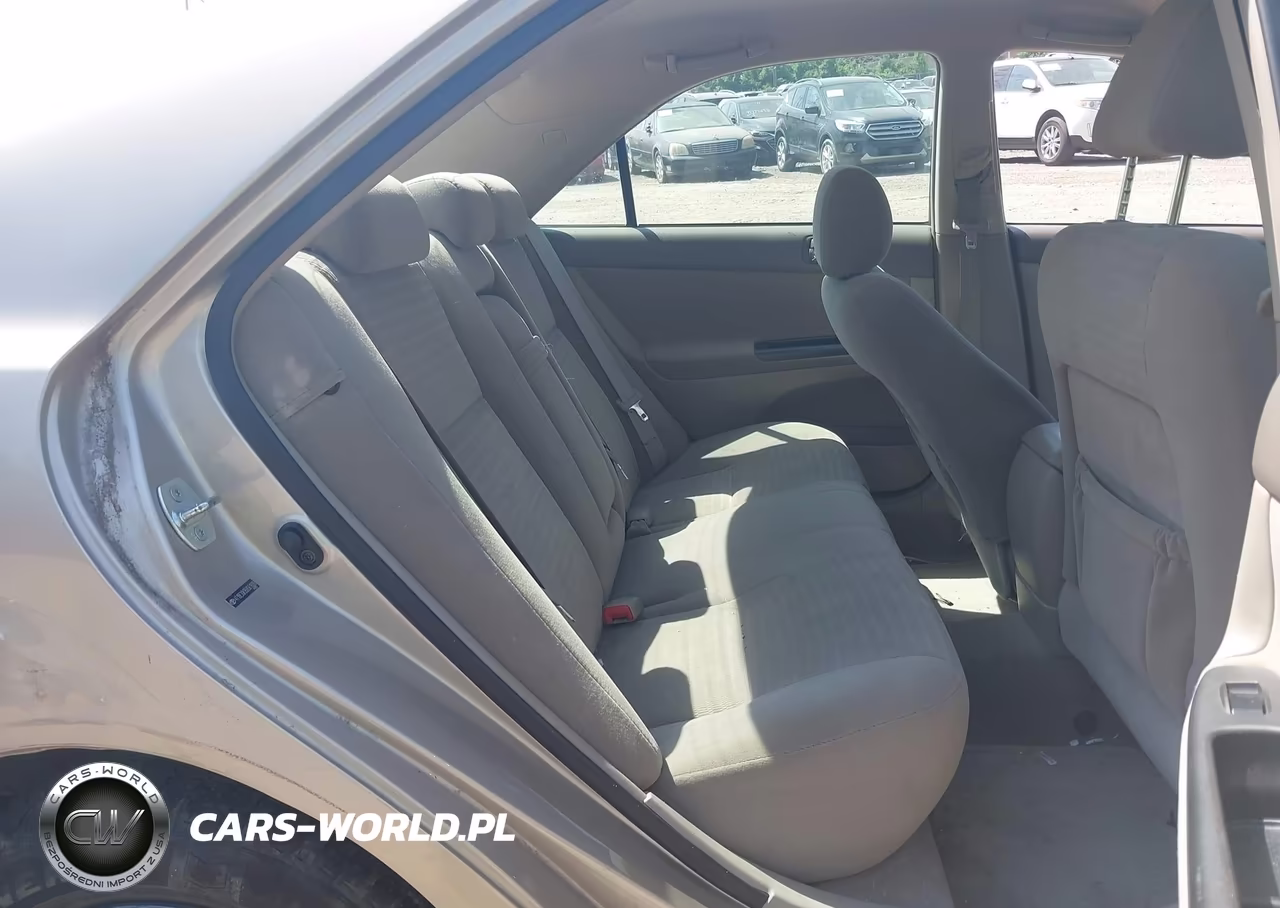 2005 Toyota Camry Le VIN:4T1BE30K95U561600 - 8