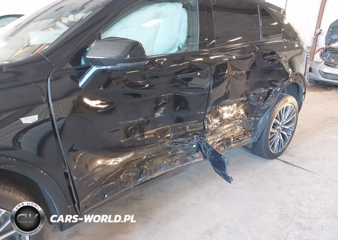2024 Cadillac Xt4 Awd Sport VIN:1GYFZFR45RF102407 - 6