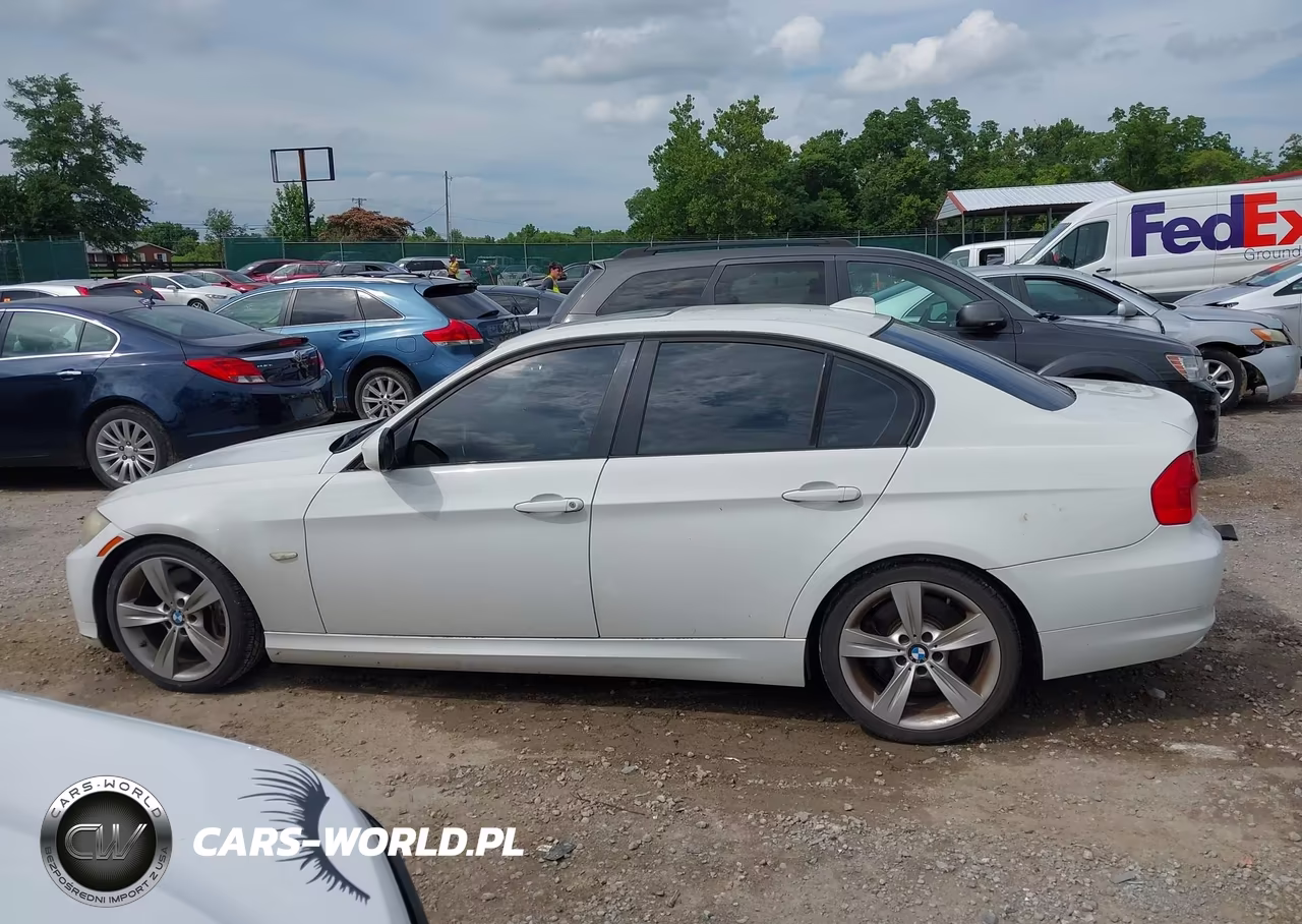 2011 BMW 335I VIN:WBAPM5G55BNN00983 - 14