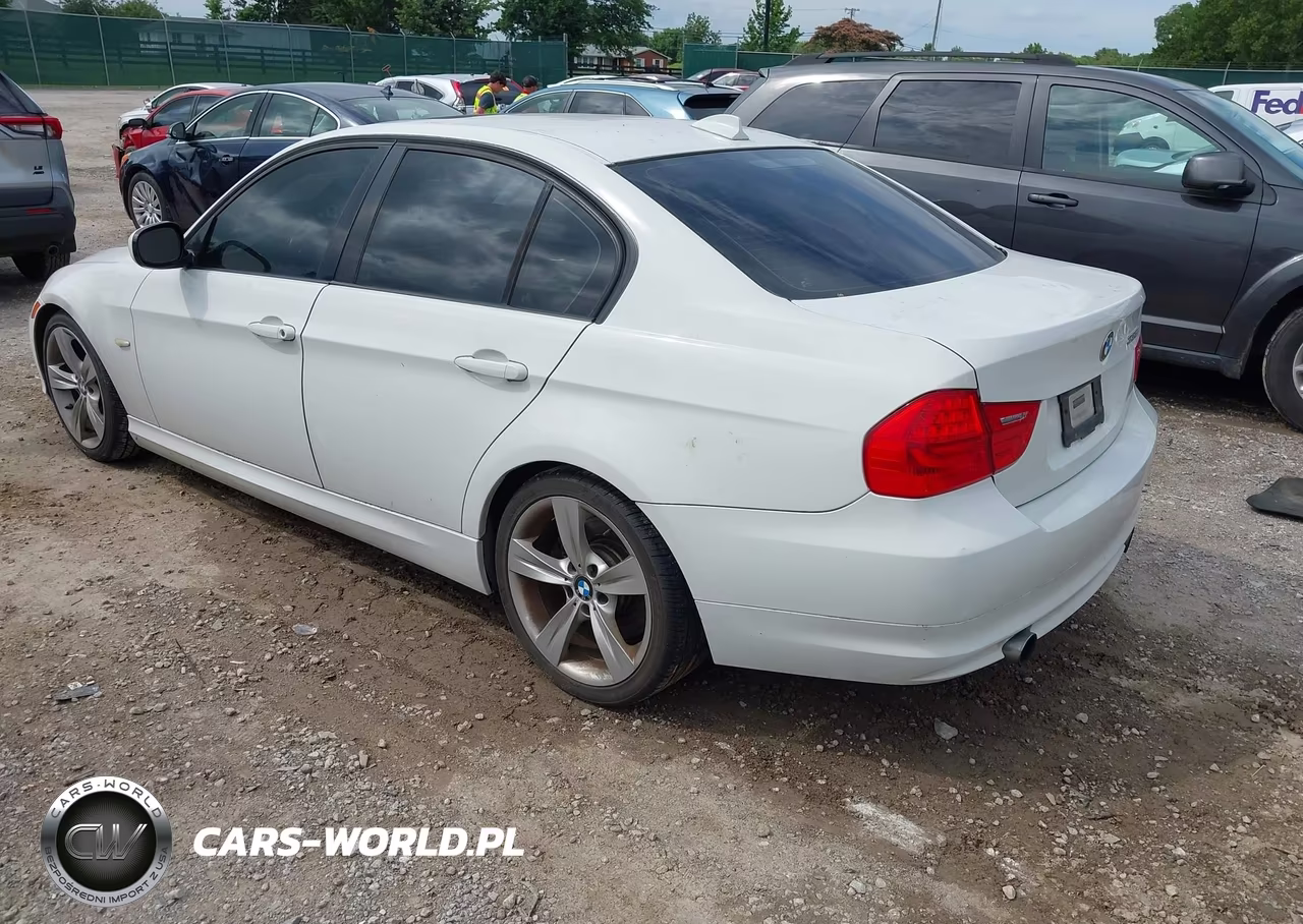 2011 BMW 335I VIN:WBAPM5G55BNN00983 - 3