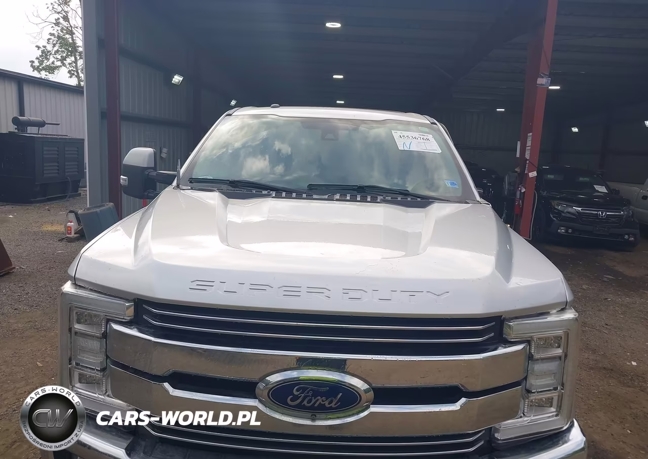 2018 Ford F-250 King Ranch-Lariat-Limited-Platinum-Xl-Xlt VIN:1FT7W2BT2JEB26557 - 10