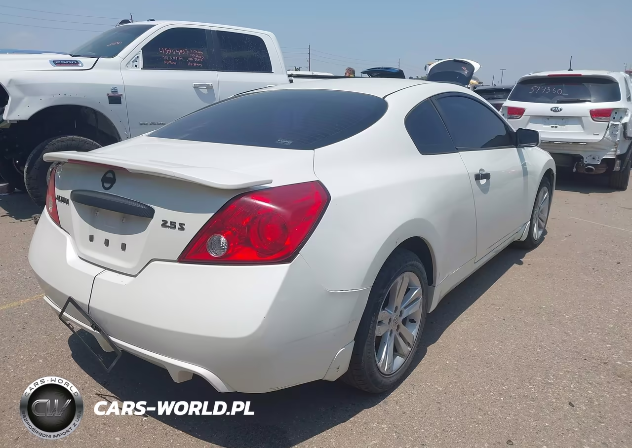 2013 Nissan Altima 2.5 S VIN:1N4AL2EP2DC195929 - 4