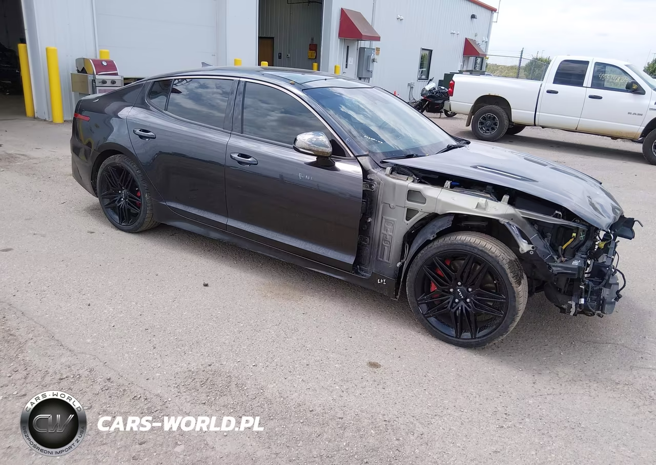 2022 Kia Stinger Gt1 – zdjęcie 1 z 17