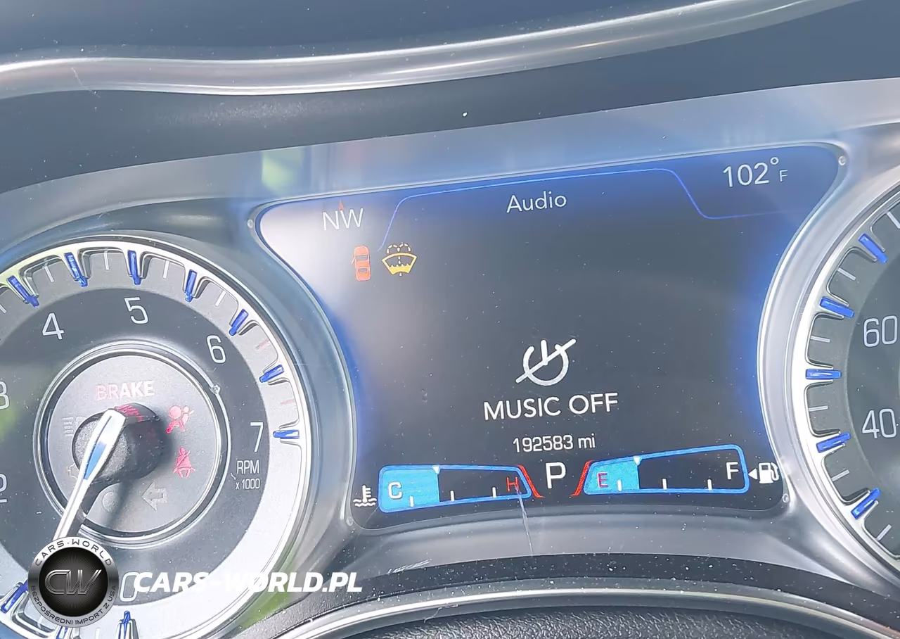 2019 Chrysler 300 Limited Awd VIN:2C3CCAKG4KH689998 - 15