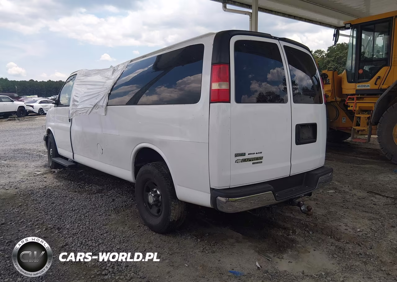 2011 Chevrolet Express 3500 Lt VIN:1GAZG1FG4B1110696 - 3