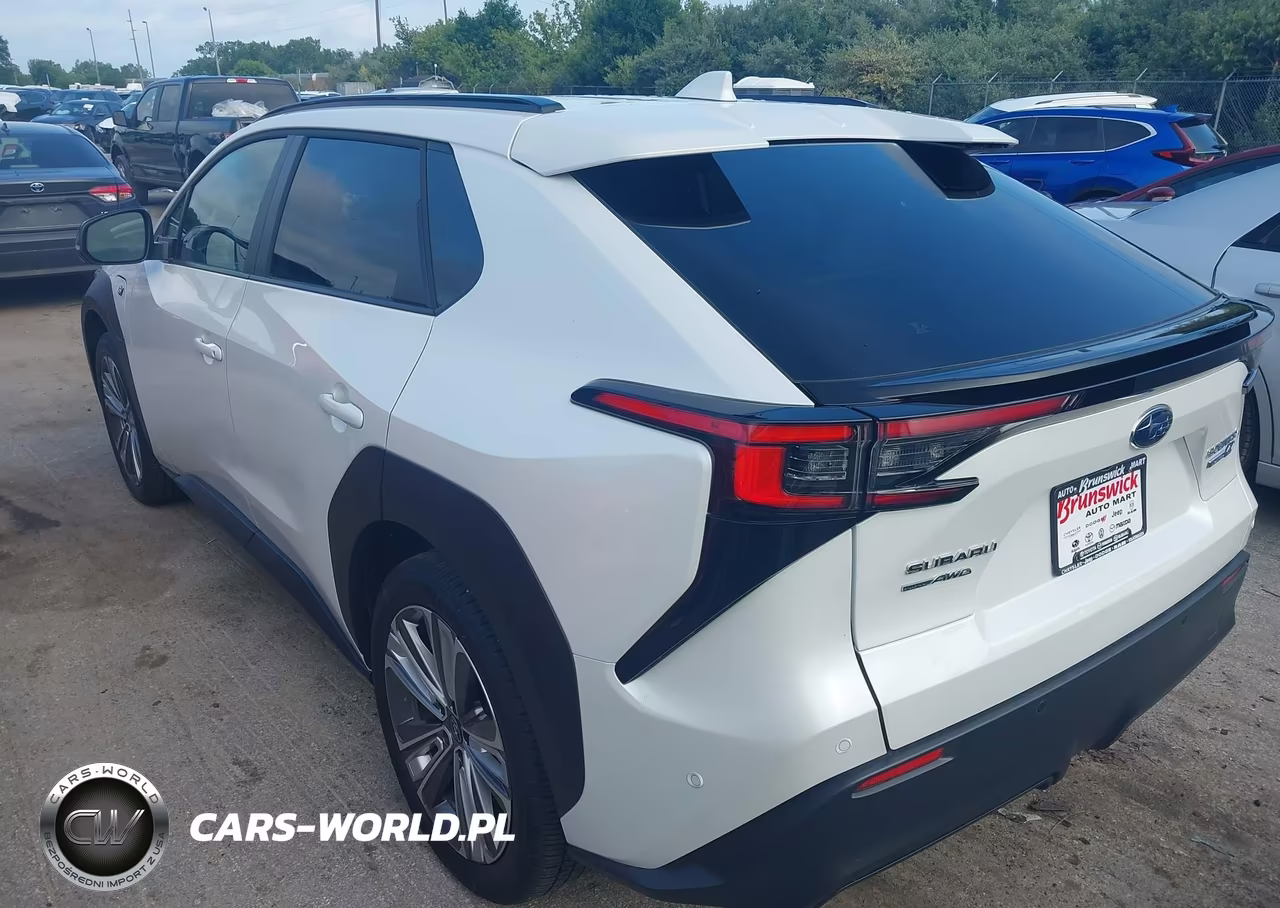 2025 Subaru Solterra Limited VIN:JTMABABA2SA107073 - 3