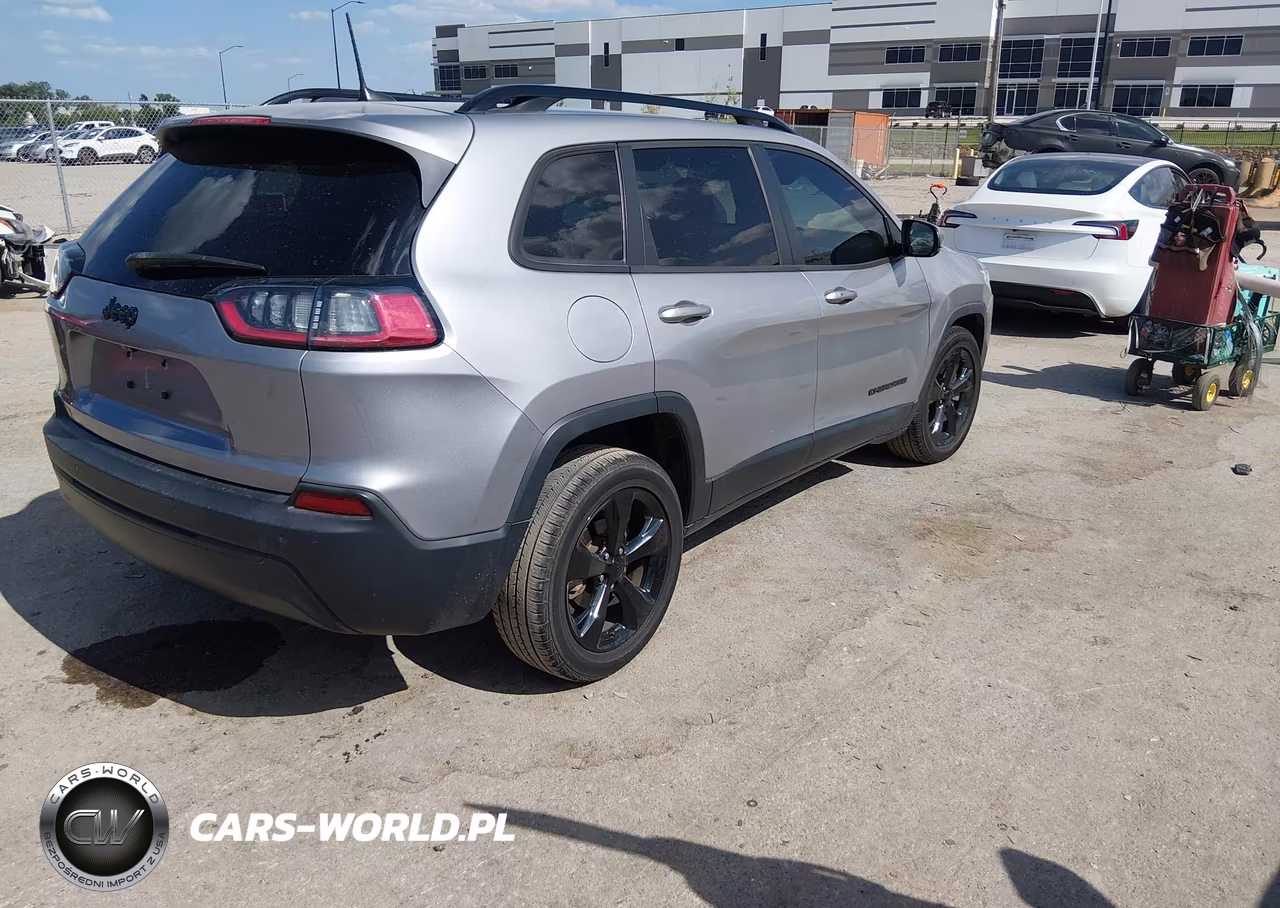 2019 Jeep Cherokee Altitude Fwd VIN:1C4PJLLB3KD485045 - 4