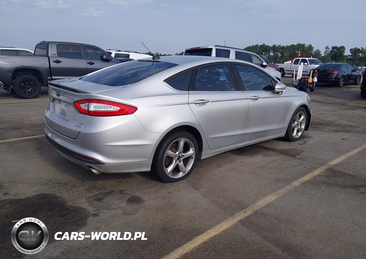 2015 Ford Fusion Se VIN:3FA6P0HD1FR177099 - 4