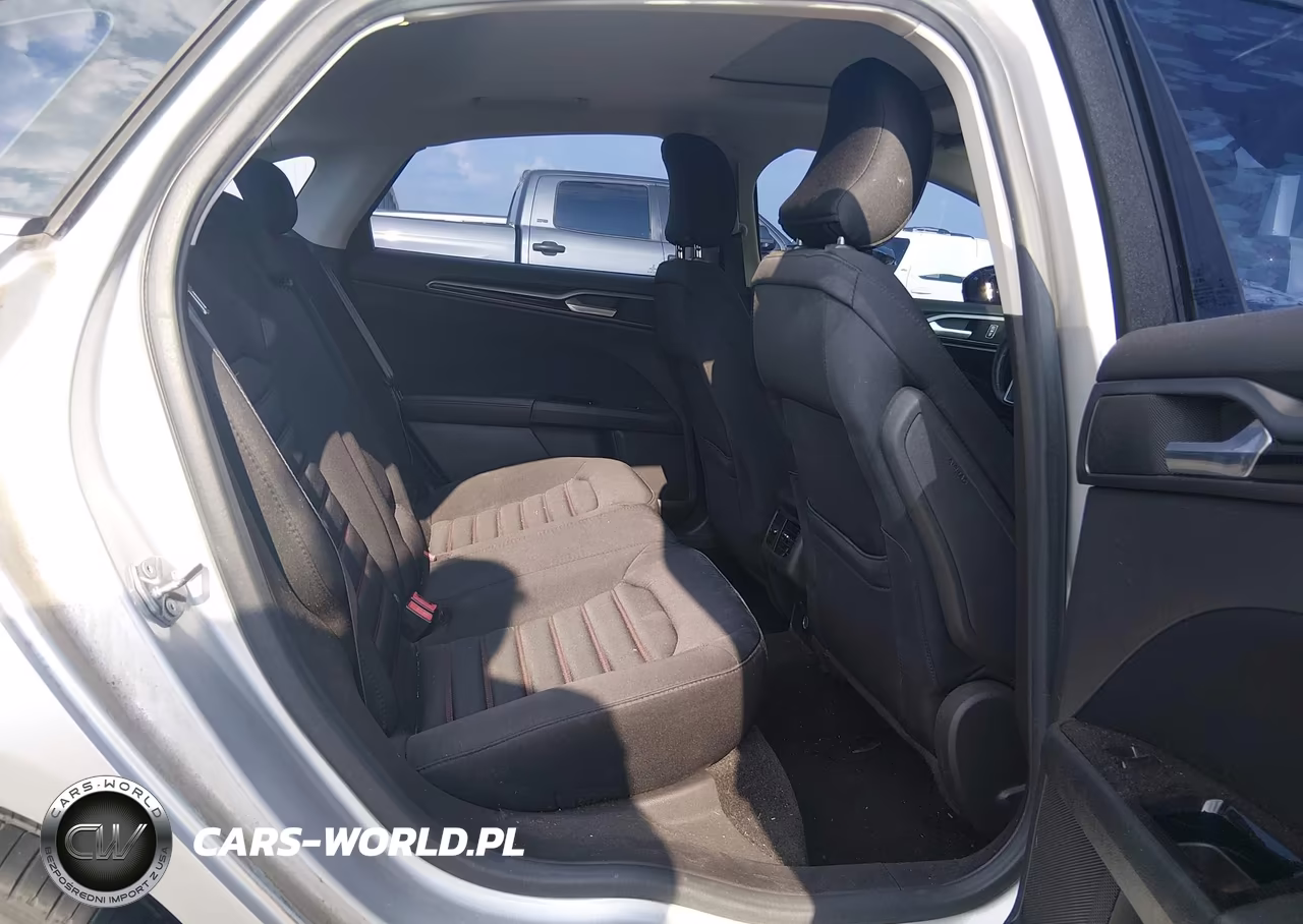2015 Ford Fusion Se VIN:3FA6P0HD1FR177099 - 8