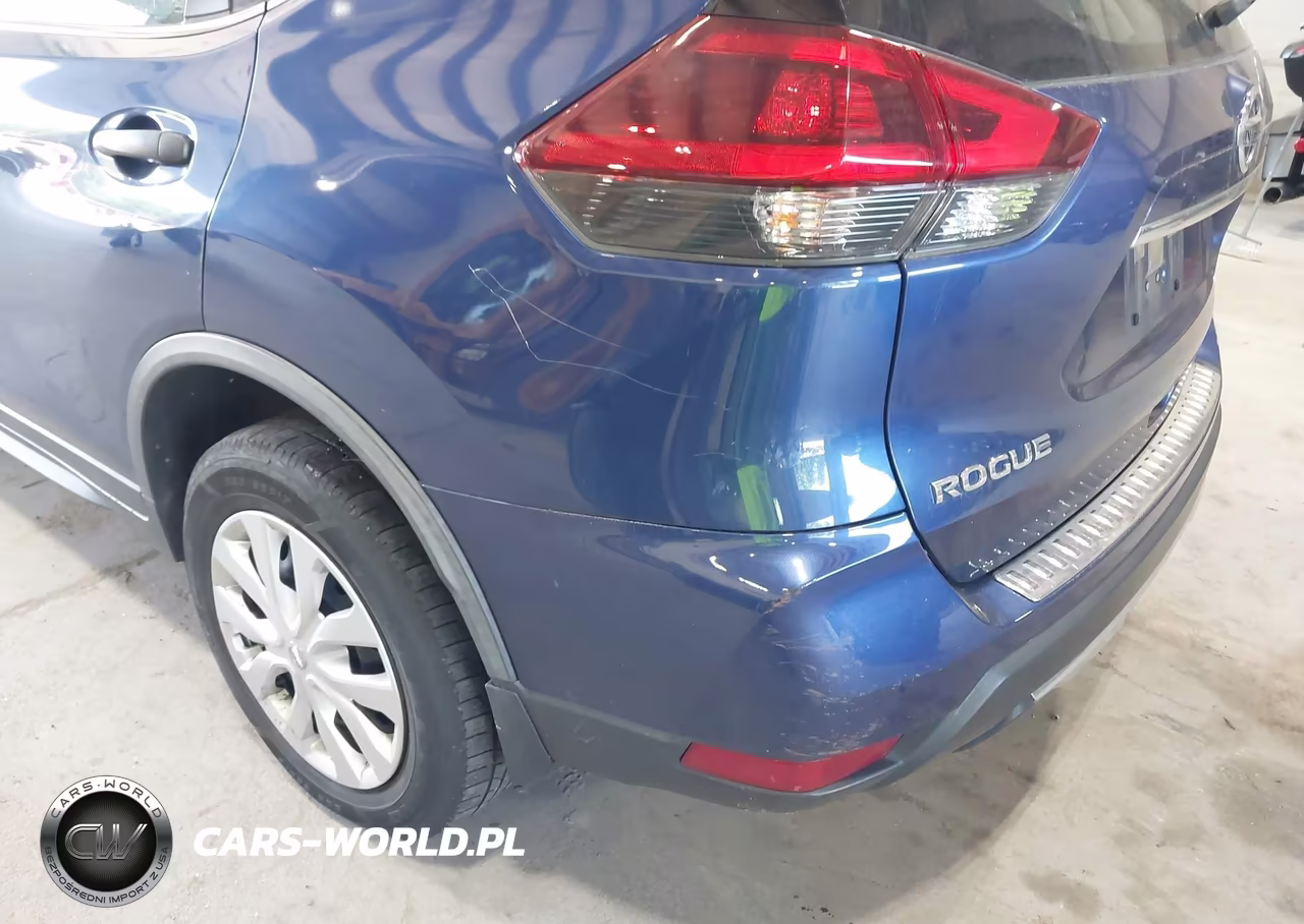 2018 Nissan Rogue S VIN:JN8AT2MV0JW329247 - 6