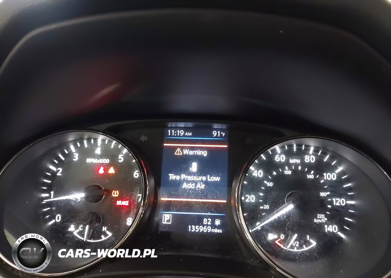 2018 Nissan Rogue S VIN:JN8AT2MV0JW329247 - 7