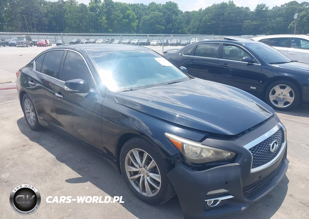2015 Infiniti Q50 Premium – zdjęcie 1 z 12