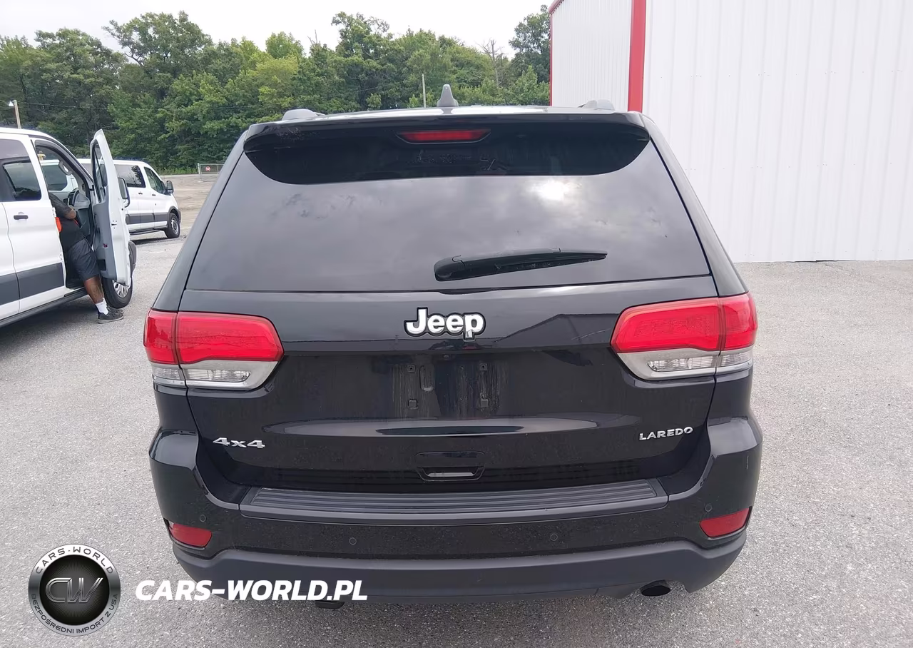 2019 Jeep Grand Cherokee Laredo E 4X4 VIN:1C4RJFAG5KC754208 - 16