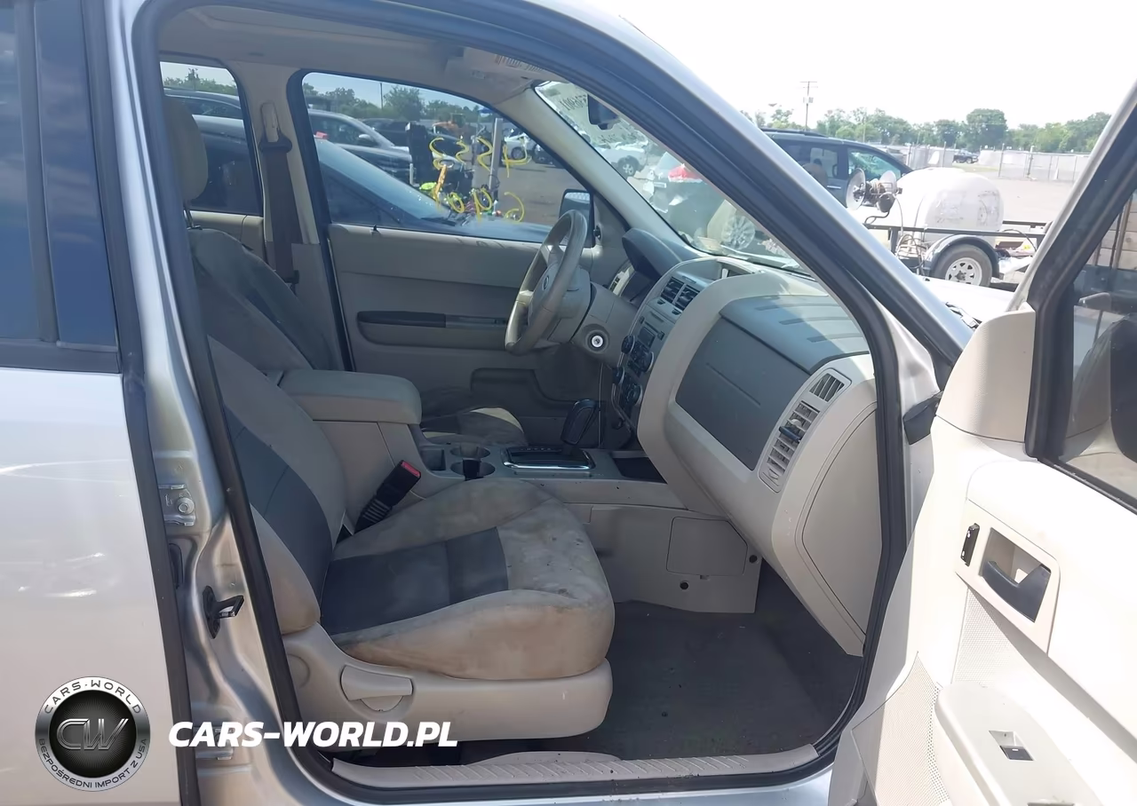 2008 Ford Escape Xlt VIN:1FMCU03158KA39281 - 5