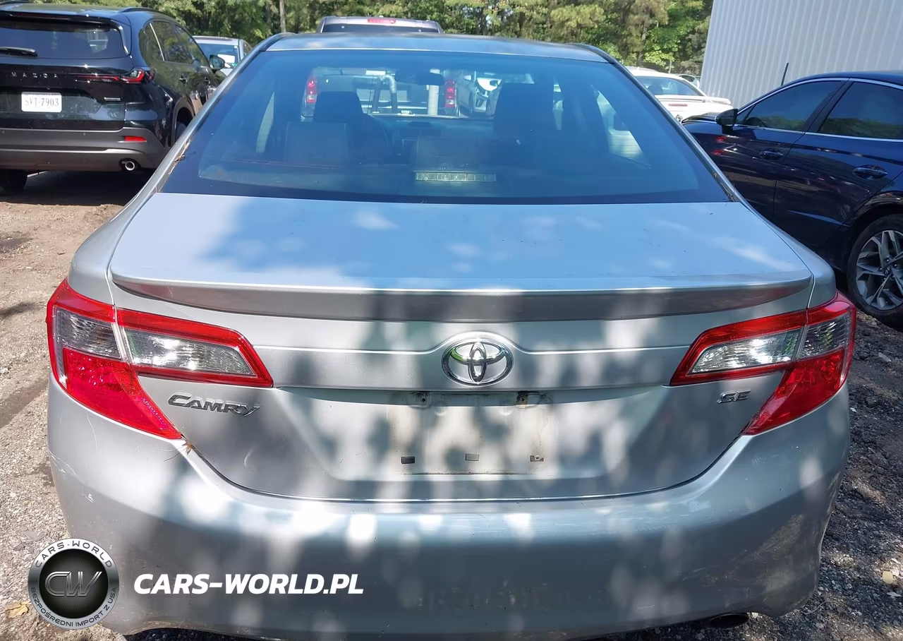 2013 Toyota Camry Se VIN:4T1BF1FK5DU668490 - 16