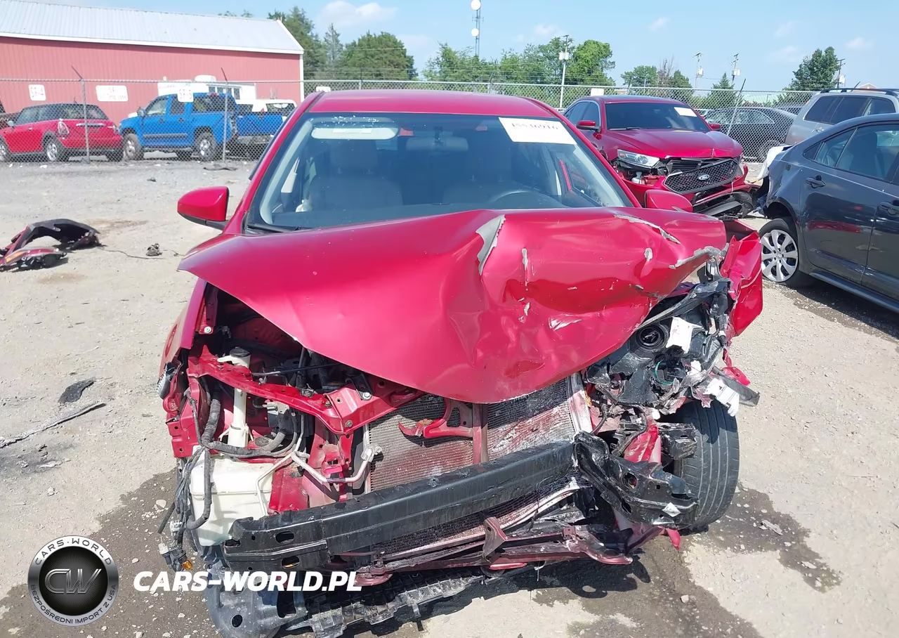 2015 Toyota Corolla Le VIN:2T1BURHEXFC469886 - 13