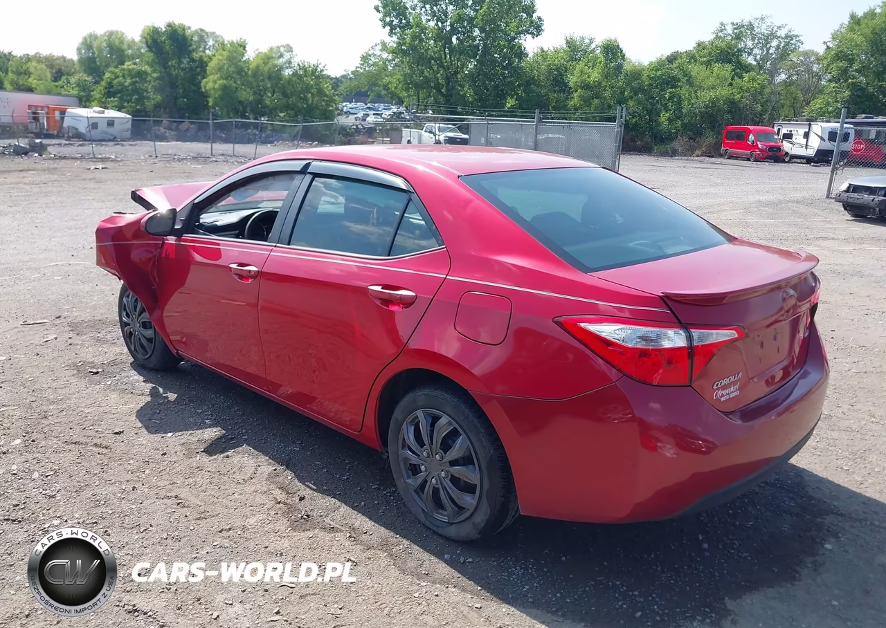 2015 Toyota Corolla Le VIN:2T1BURHEXFC469886 - 3