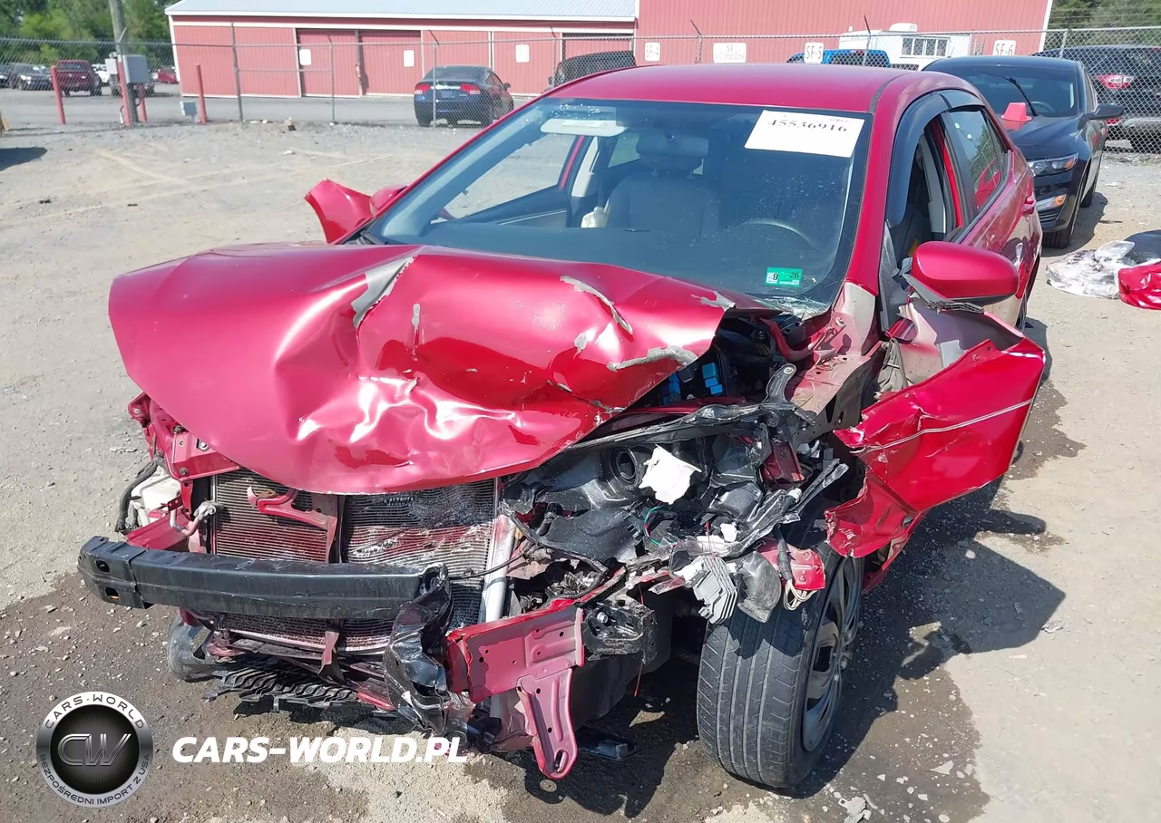 2015 Toyota Corolla Le VIN:2T1BURHEXFC469886 - 6