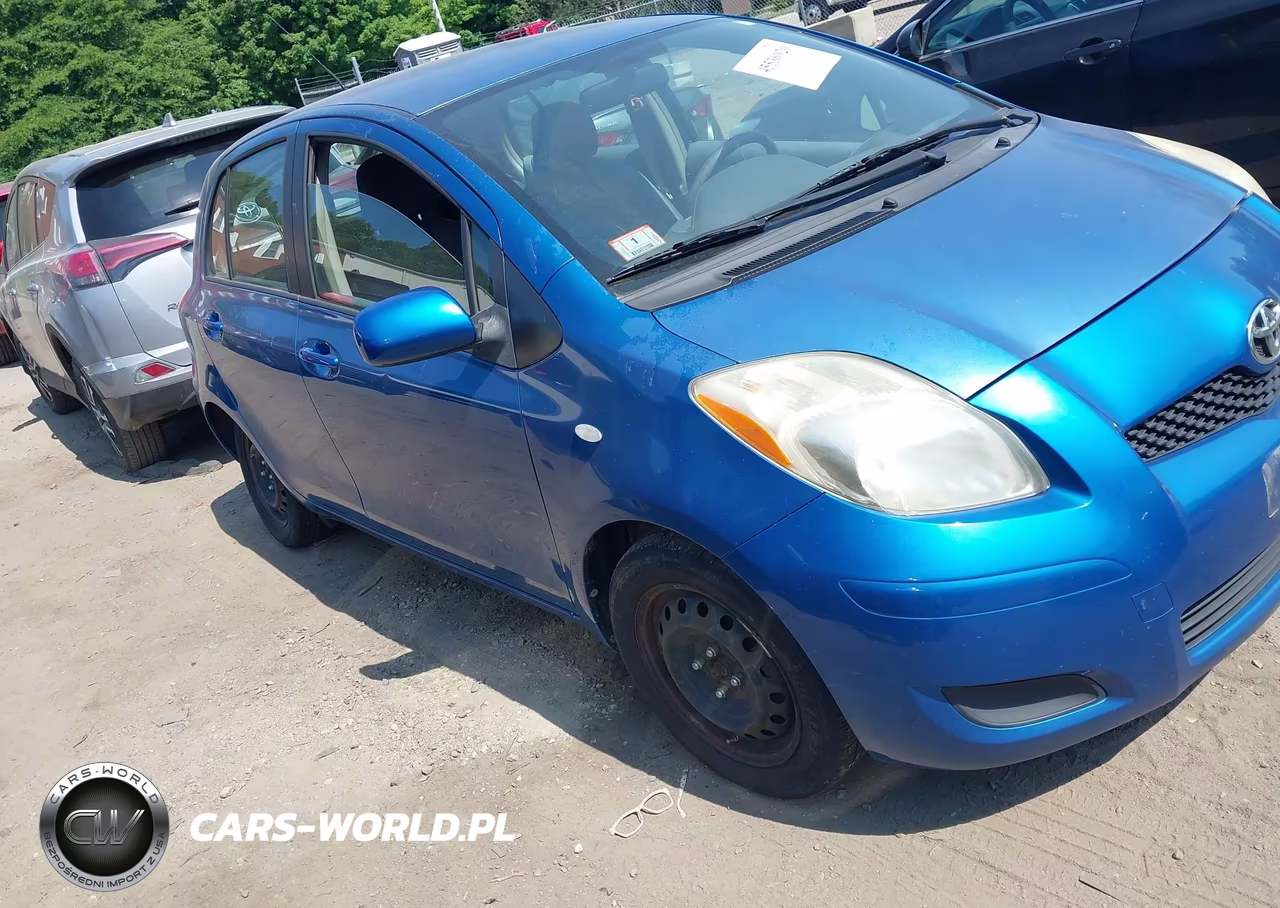 2010 Toyota Yaris – zdjęcie 1 z 11