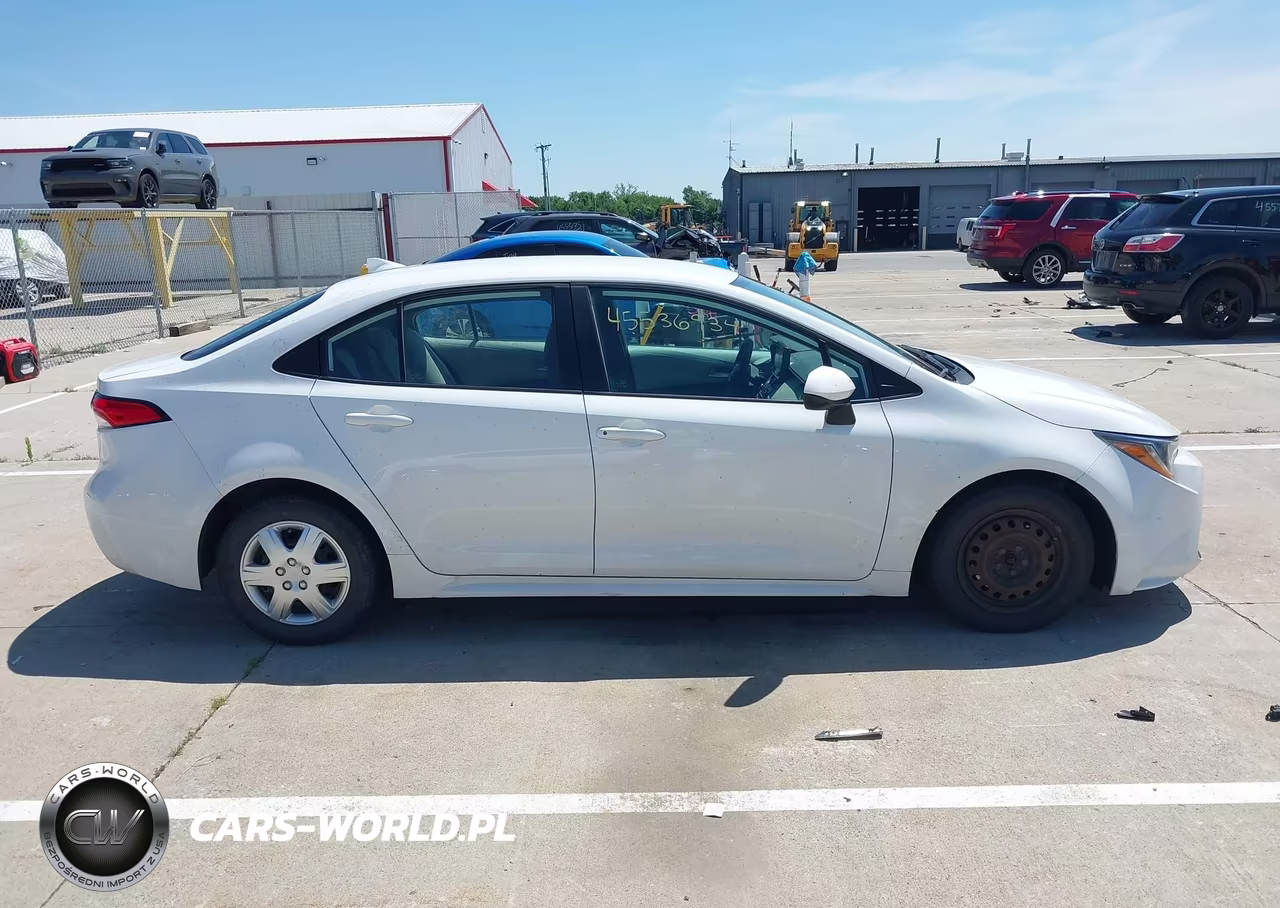 2020 Toyota Corolla L VIN:5YFDPRAE2LP062666 - 13