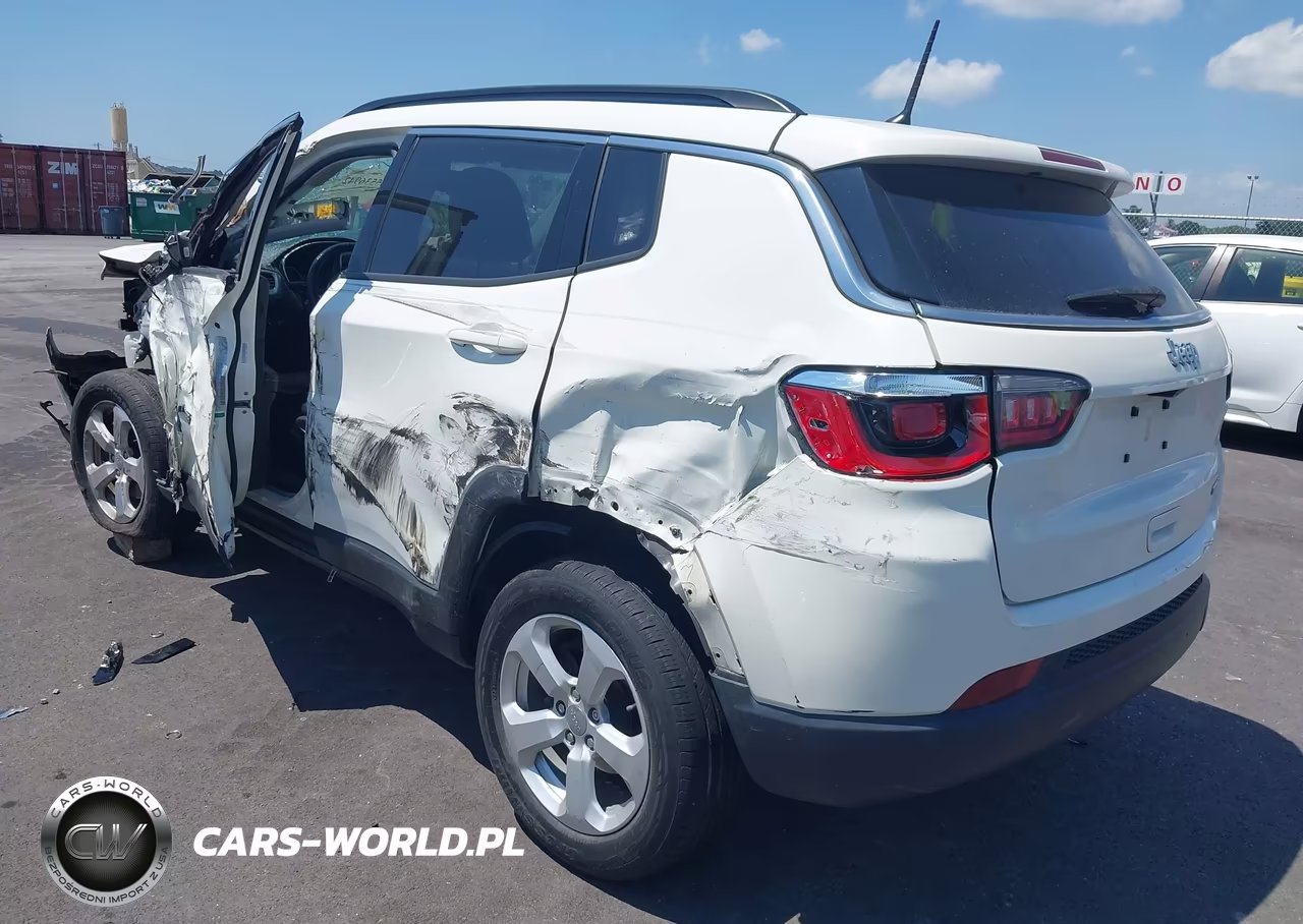 2018 Jeep Compass Latitude Fwd VIN:3C4NJCBB9JT462242 - 3