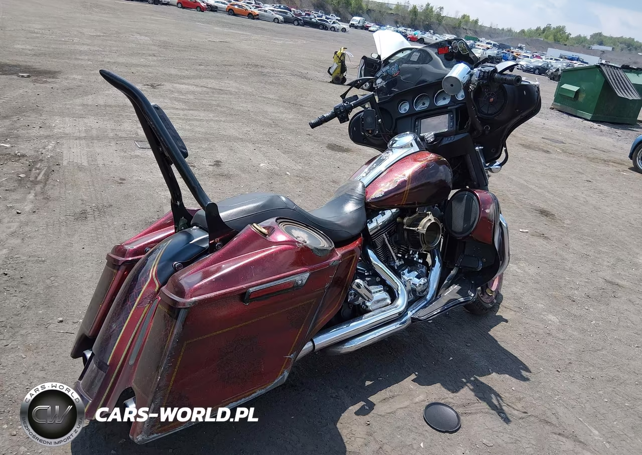 2016 Harley-Davidson Flhxs Street Glide Special VIN:1HD1KRM13GB685002 - 4