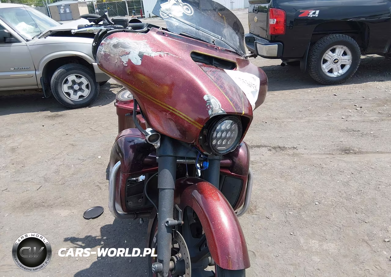 2016 Harley-Davidson Flhxs Street Glide Special VIN:1HD1KRM13GB685002 - 5