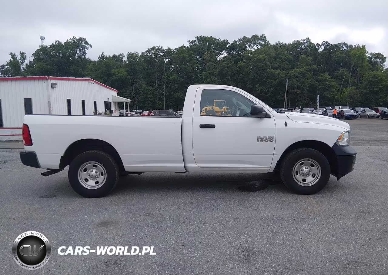 2018 Ram 1500 Tradesman 4X4 8' Box VIN:3C6JR7DG8JG320536 - 16