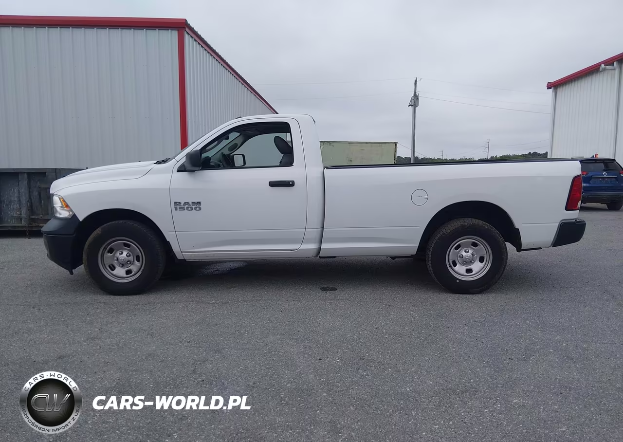 2018 Ram 1500 Tradesman 4X4 8' Box VIN:3C6JR7DG8JG320536 - 17