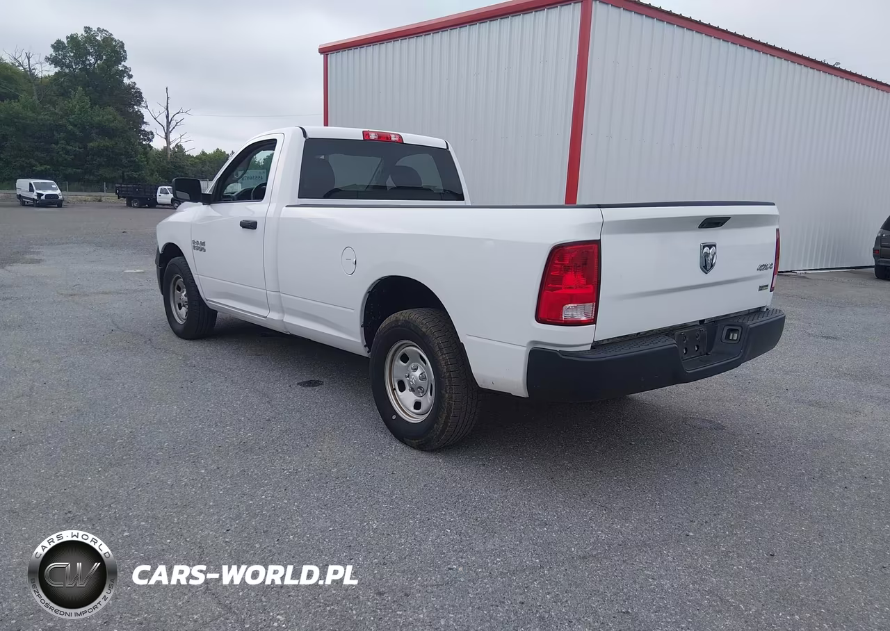2018 Ram 1500 Tradesman 4X4 8' Box VIN:3C6JR7DG8JG320536 - 3