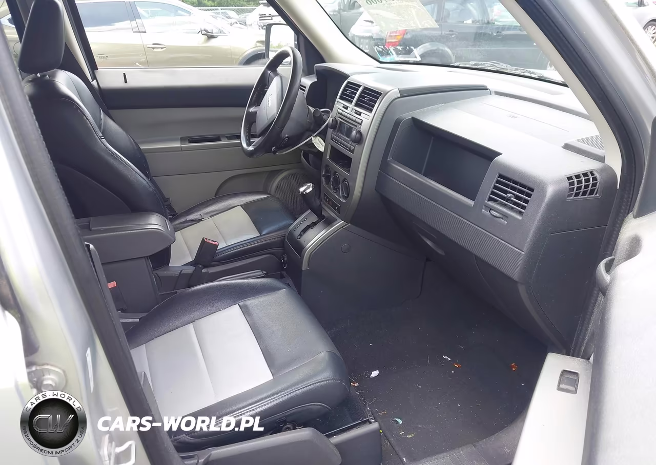 2007 Jeep Patriot Limited VIN:1J8FF48W37D286043 - 5