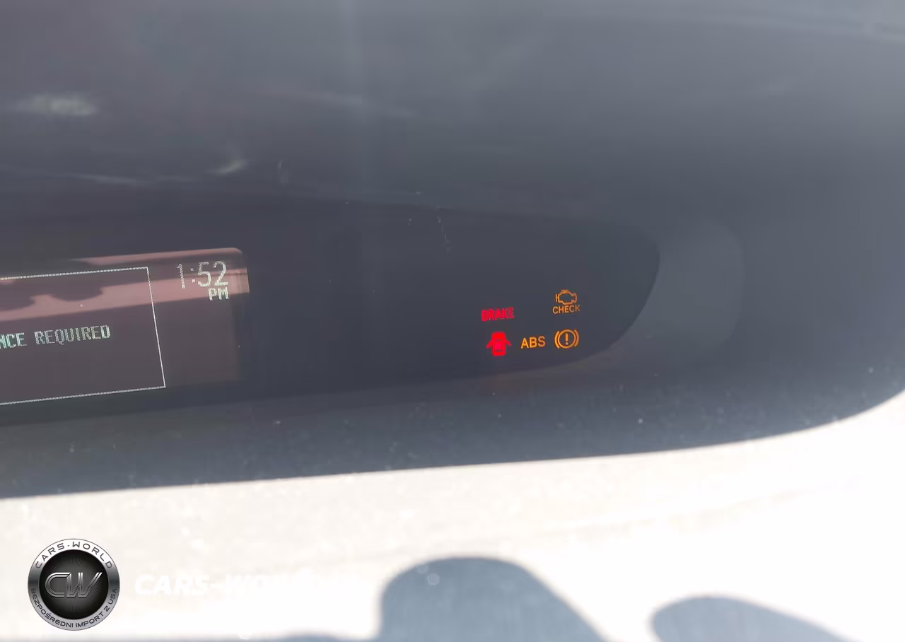 2012 Toyota Prius Two VIN:JTDKN3DU7C5454617 - 17