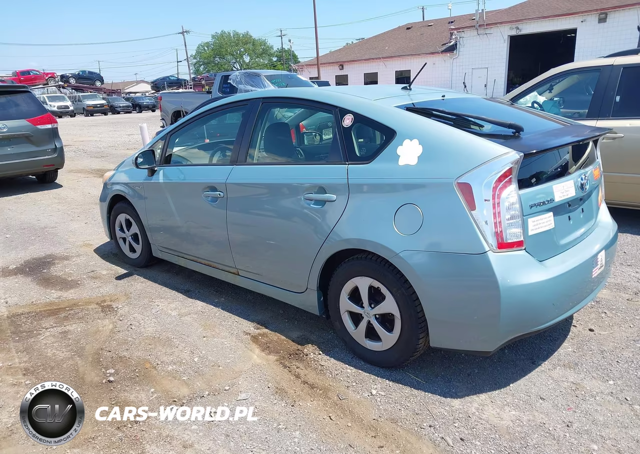 2012 Toyota Prius Two VIN:JTDKN3DU7C5454617 - 3