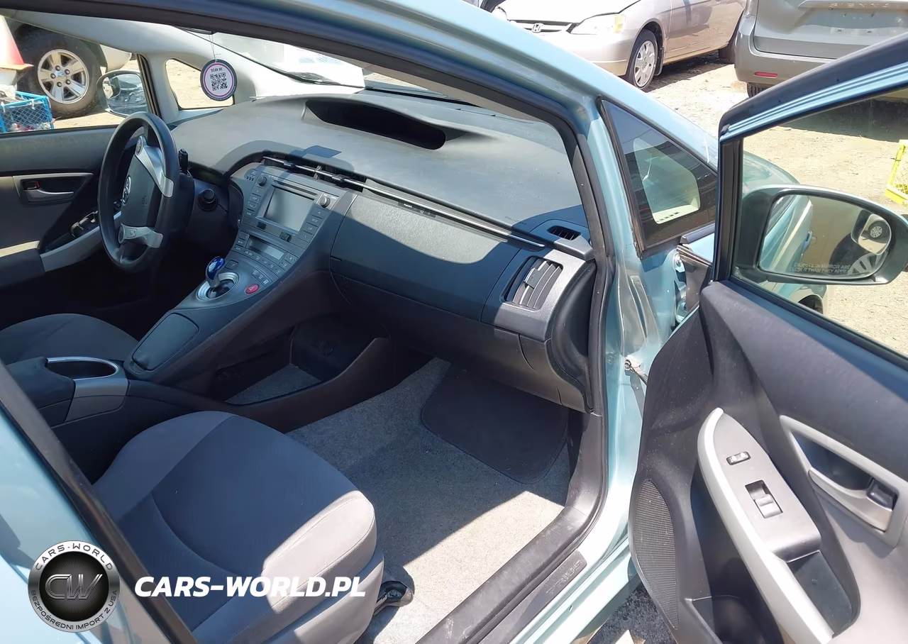 2012 Toyota Prius Two VIN:JTDKN3DU7C5454617 - 5