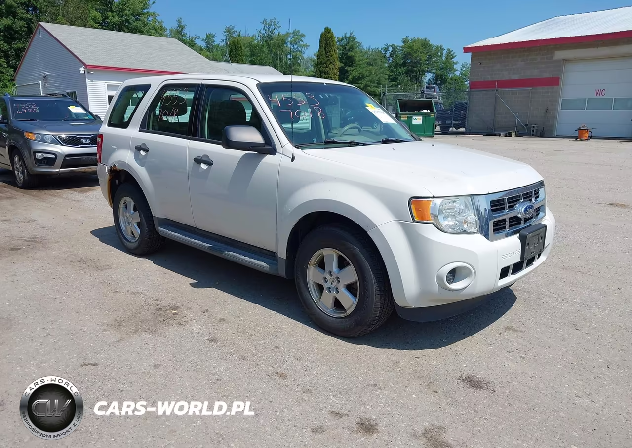 2012 Ford Escape Xls – zdjęcie 1 z 15