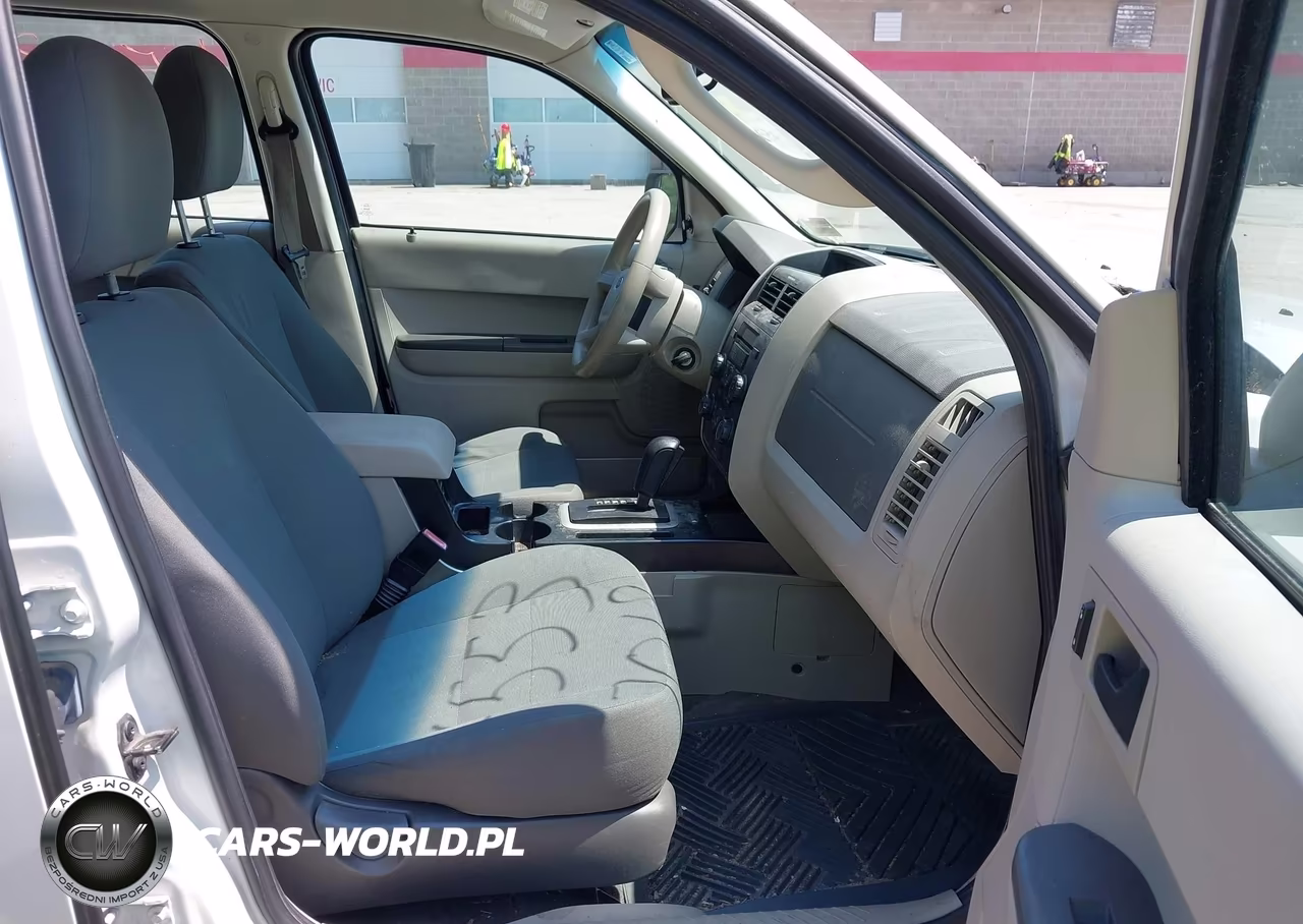 2012 Ford Escape Xls VIN:1FMCU9C75CKB93538 - 5