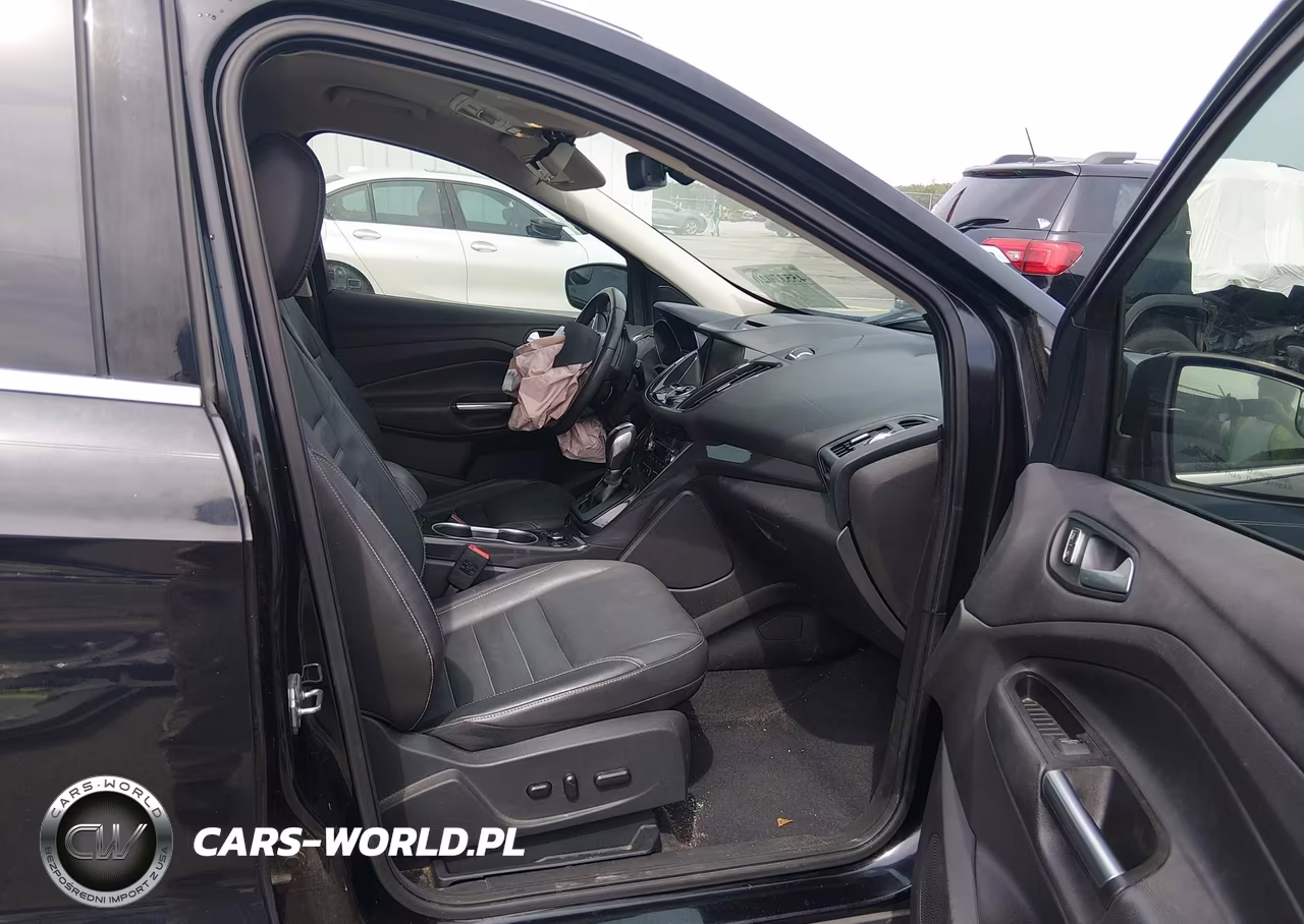 2015 Ford Escape Titanium VIN:1FMCU0J90FUB13961 - 5
