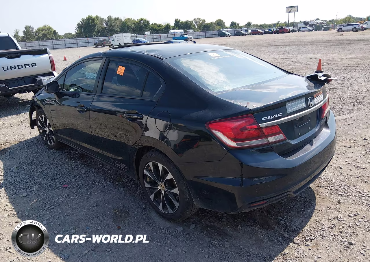 2013 Honda Civic Si VIN:2HGFB6E56DH711037 - 3