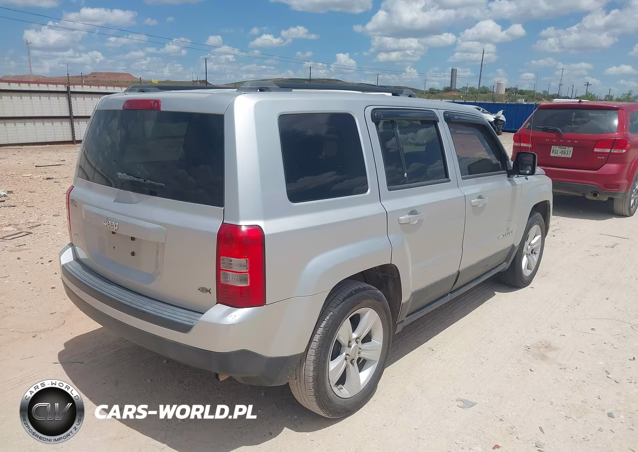 2013 Jeep Patriot Sport VIN:1C4NJPBB6DD102265 - 4