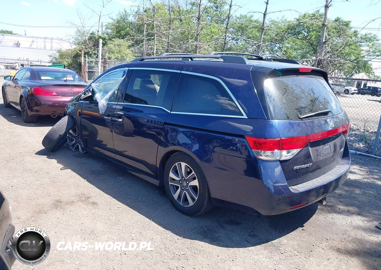 2017 Honda Odyssey Touring-Touring Elite VIN:5FNRL5H98HB023313 - 3