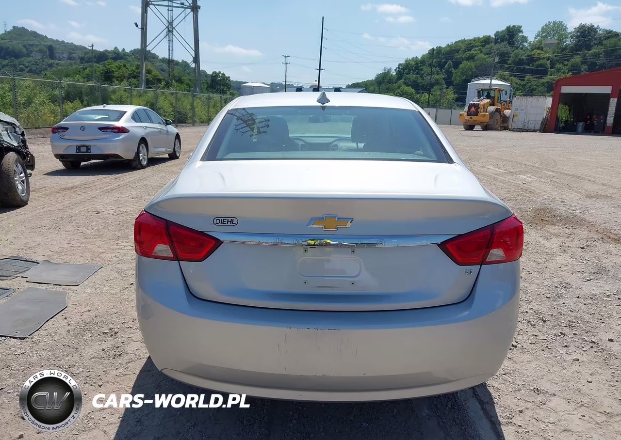 2018 Chevrolet Impala 1Lt VIN:1G1105SA1JU123445 - 16
