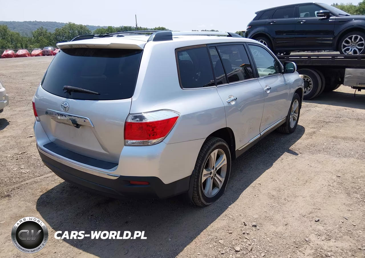 2013 Toyota Highlander Limited V6 VIN:5TDDK3EH8DS273136 - 4