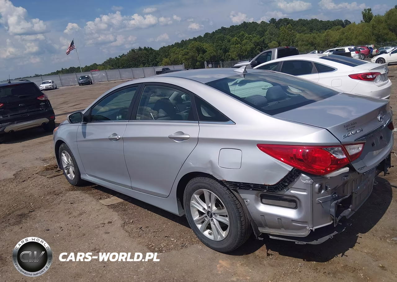 2014 Hyundai Sonata Gls VIN:5NPEB4AC7EH879040 - 3
