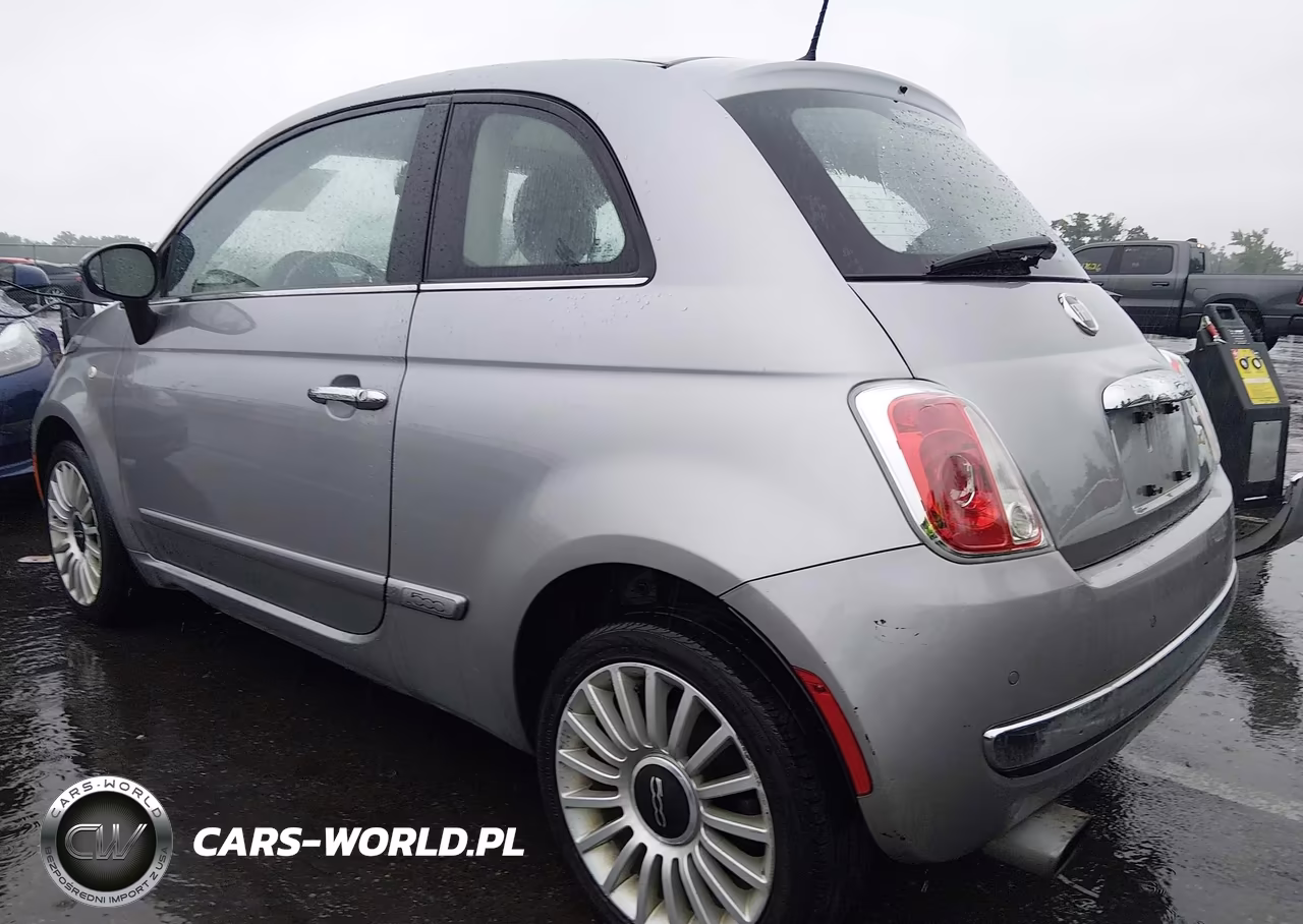 2017 Fiat 500 Lounge VIN:3C3CFFCR2HT557844 - 3