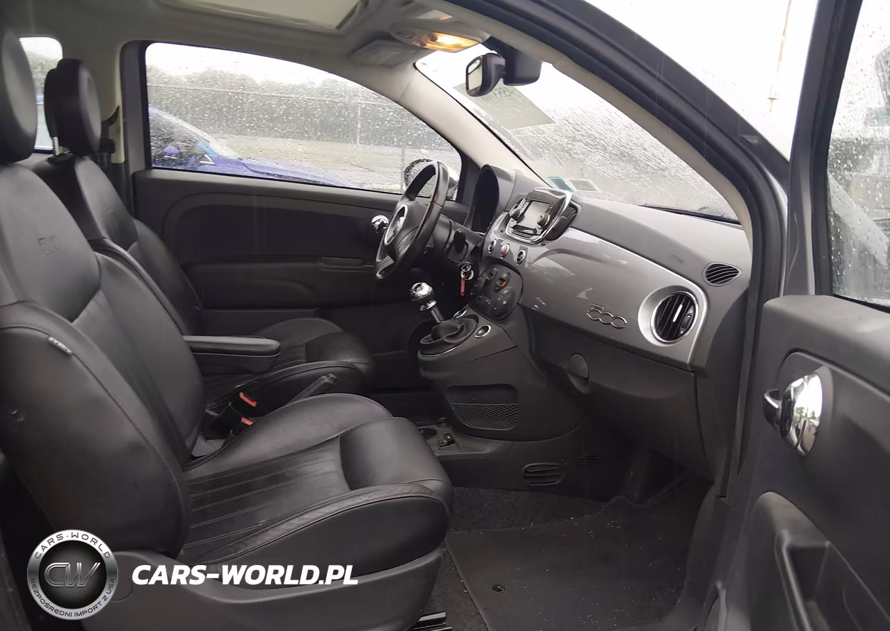 2017 Fiat 500 Lounge VIN:3C3CFFCR2HT557844 - 5
