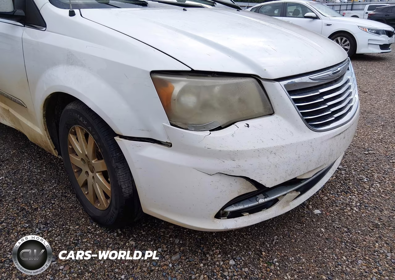 2013 Chrysler Town & Country Touring VIN:2C4RC1BG1DR755264 - 17