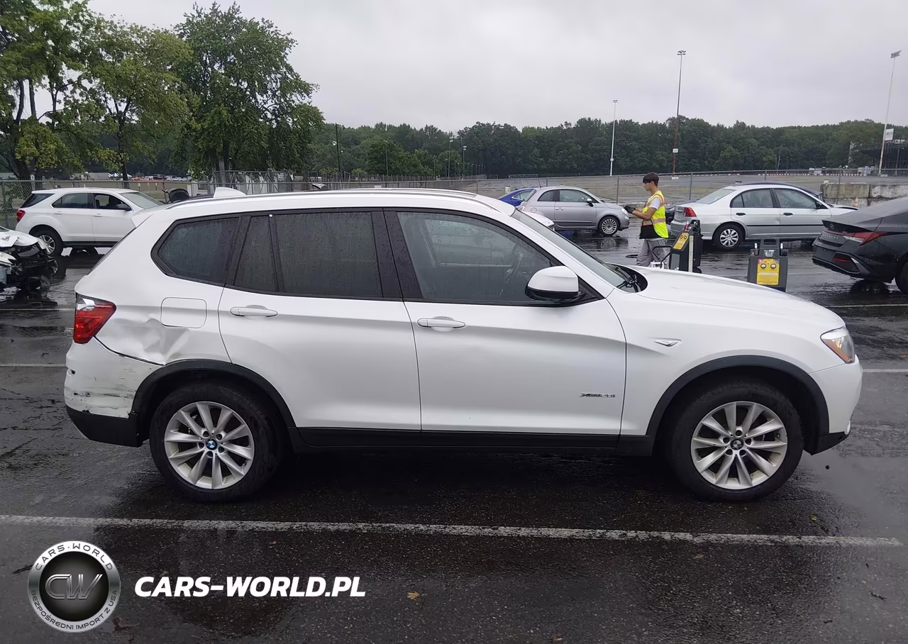 2017 BMW X3 xDrive28I VIN:5UXWX9C30H0T24432 - 13