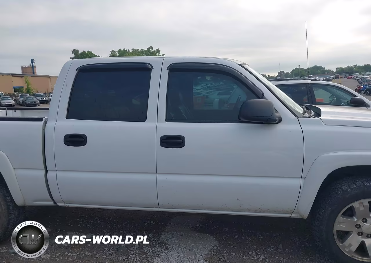 2007 Chevrolet Silverado K1500 Classic Crew Cab VIN:2GCEK13Z071175380 - 13