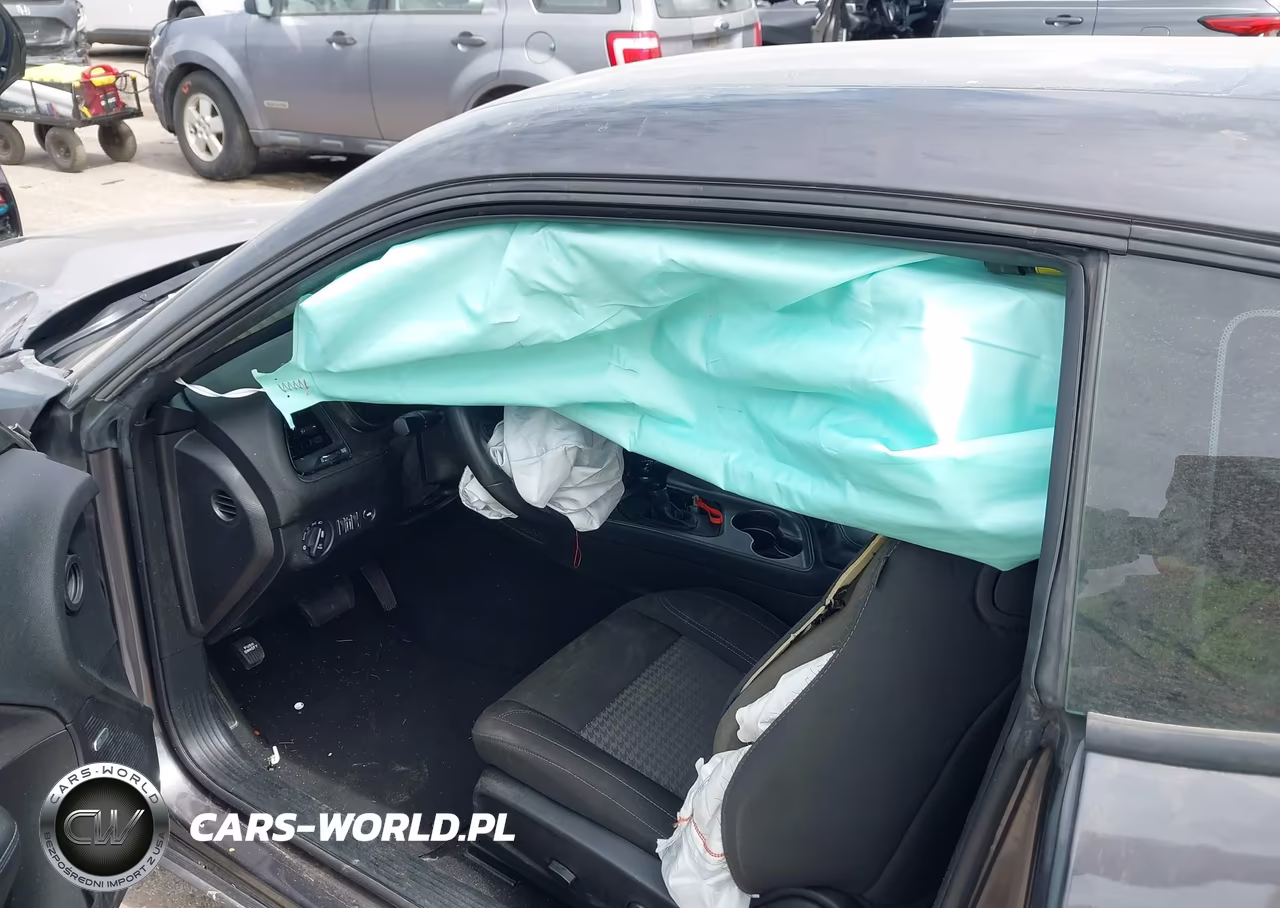 2023 Dodge Challenger Sxt VIN:2C3CDZAG7PH538819 - 18