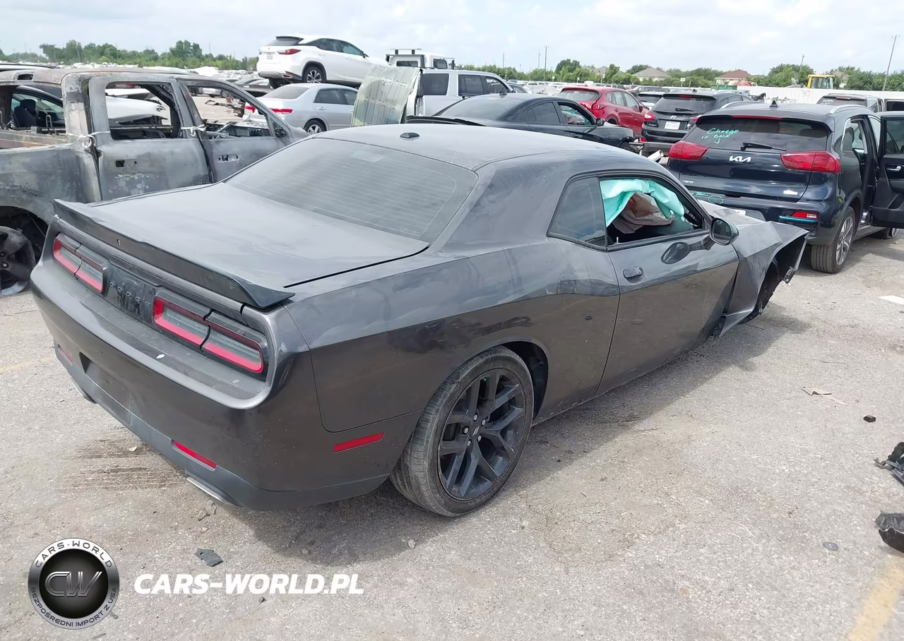 2023 Dodge Challenger Sxt VIN:2C3CDZAG7PH538819 - 4